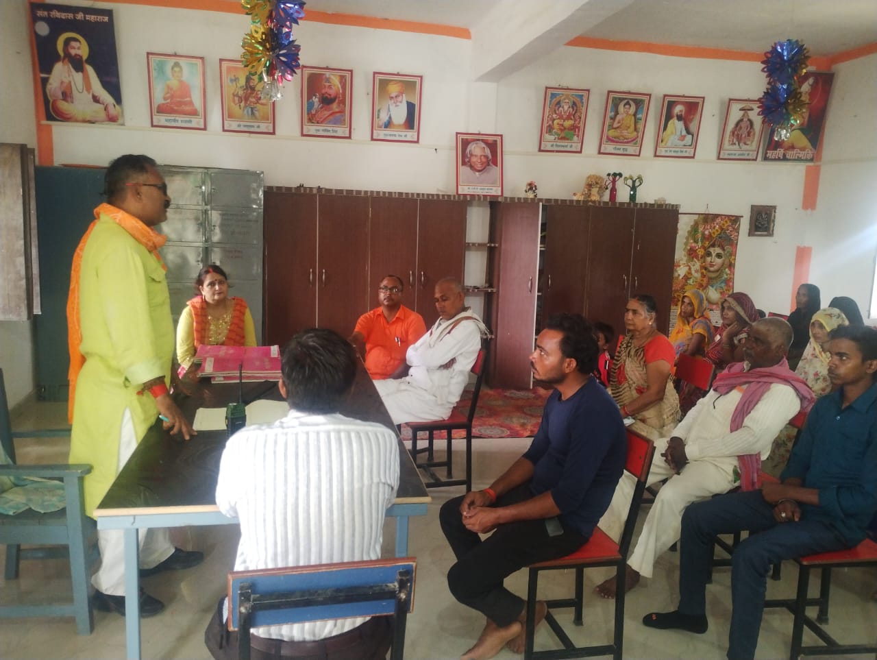 पीएम श्री कंपोजिट विद्यालय नाथूपुर में एसएमसी की बैठक हुईं संपन्न