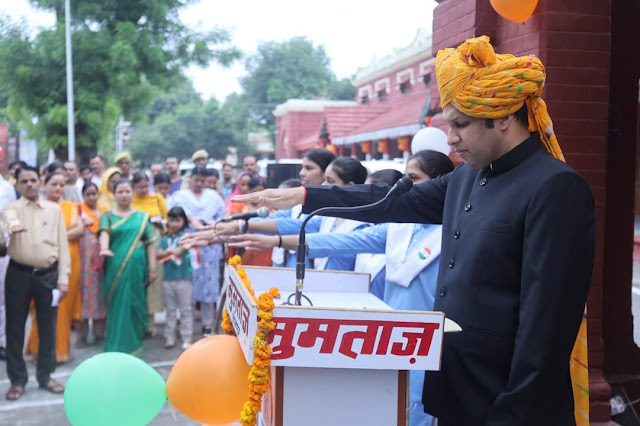 पूरे जनपद में हर्षोल्लास के साथ मनाया गया 78वां स्वतंत्रता दिवस